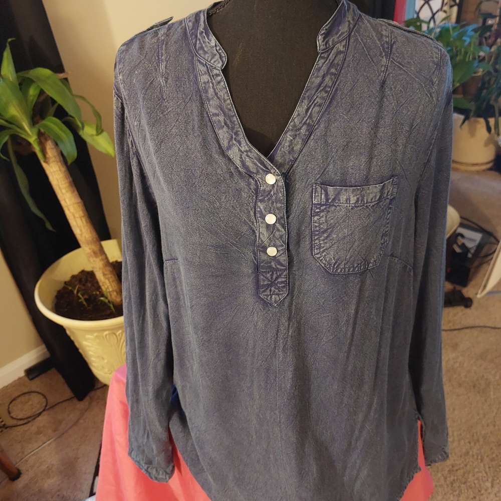 Women acid dyed top